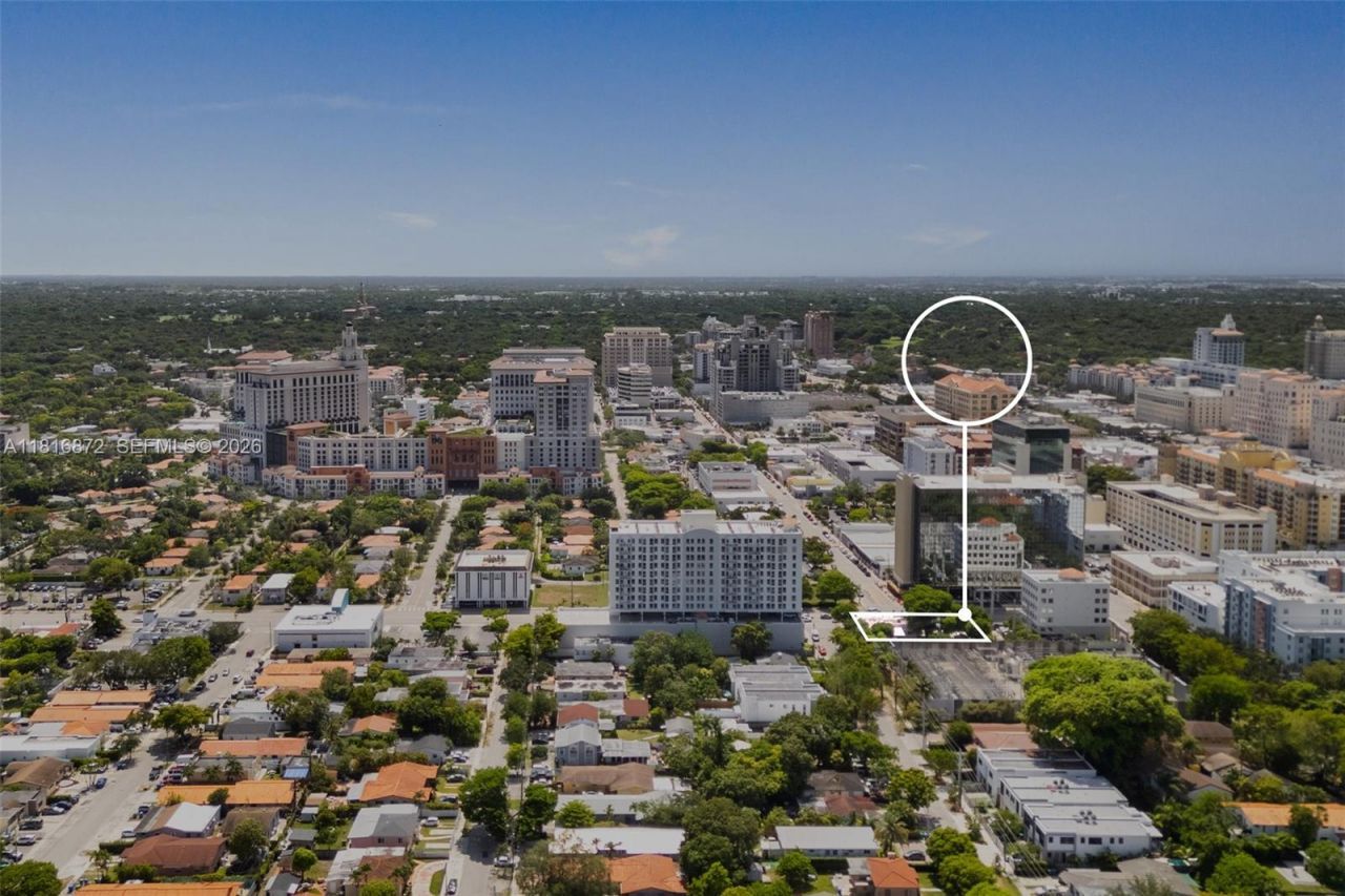 2345 SW 37th Ave, Miami, FL 33145 Photo