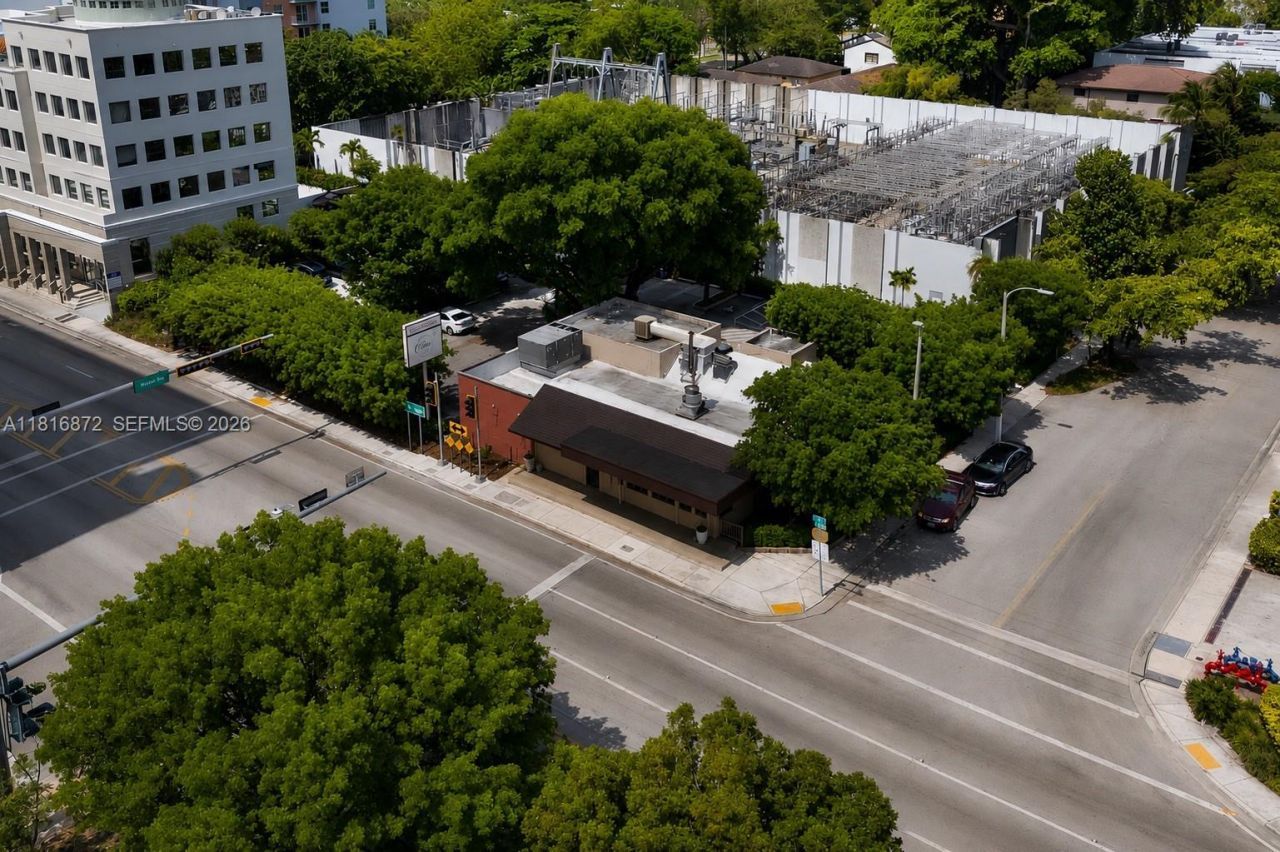 2345 SW 37th Ave, Miami, FL 33145 Photo