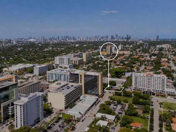 2345 SW 37th Ave, Miami, FL 33145