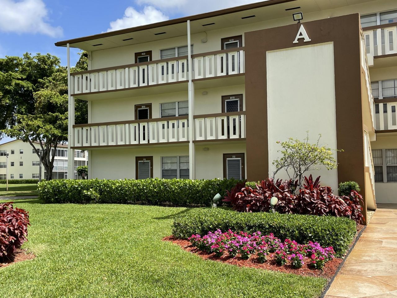 27 Mansfield A, Boca Raton, FL 33434 Photo