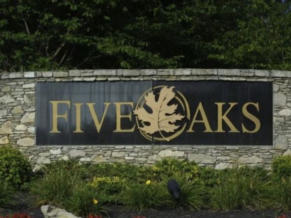 644 Nickolas Dr, Lebanon, TN 37087