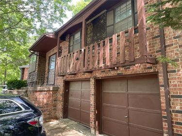 3212 Canterbury Road, Blue Springs, MO 64015