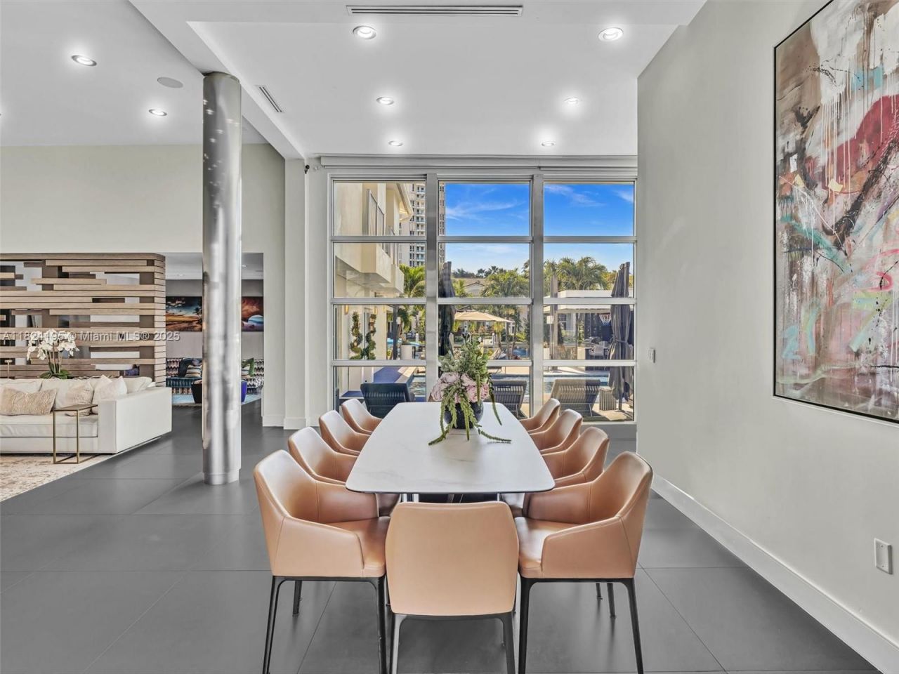 307 Holiday Dr, Hallandale Beach, FL 33009 Photo