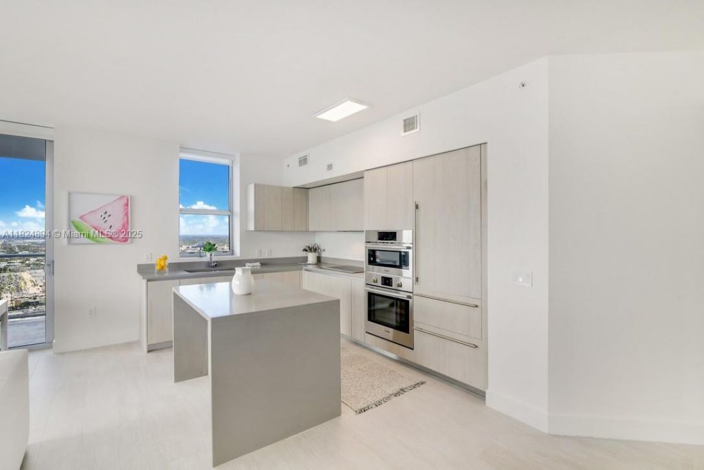4010 S Ocean Dr, Unit T3708, Hollywood, FL 33019 Photo