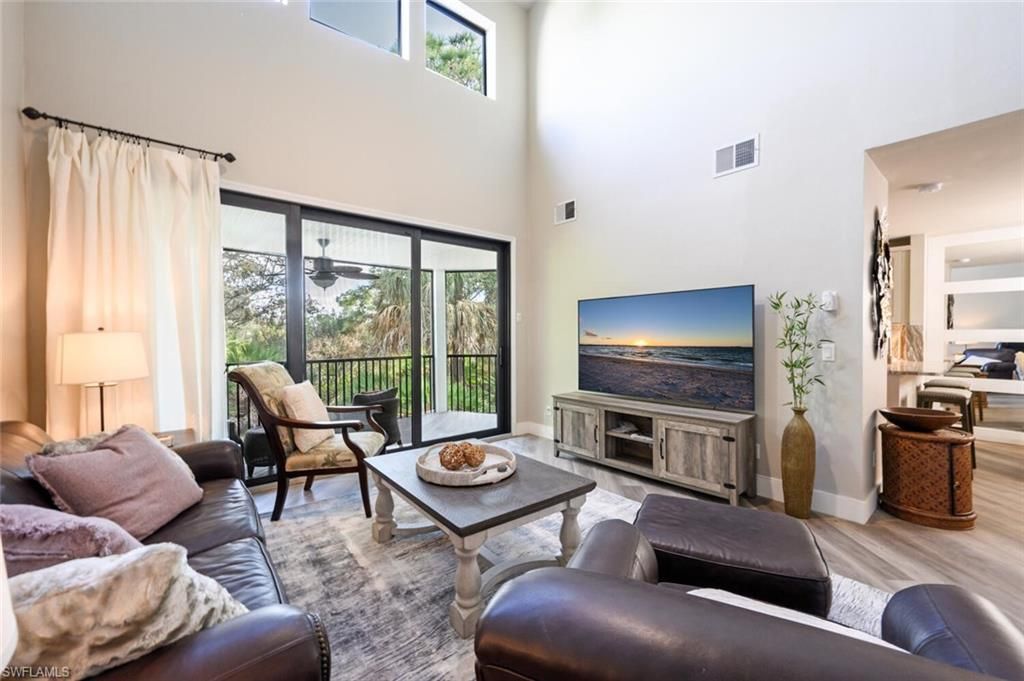 27113 Oakwood Lake Dr, Bonita Springs, FL 34134 Photo