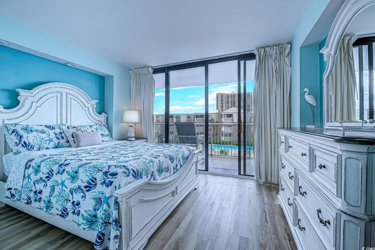 9550 Shore Dr. Photo 16