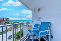 9550 Shore Dr. photo 4