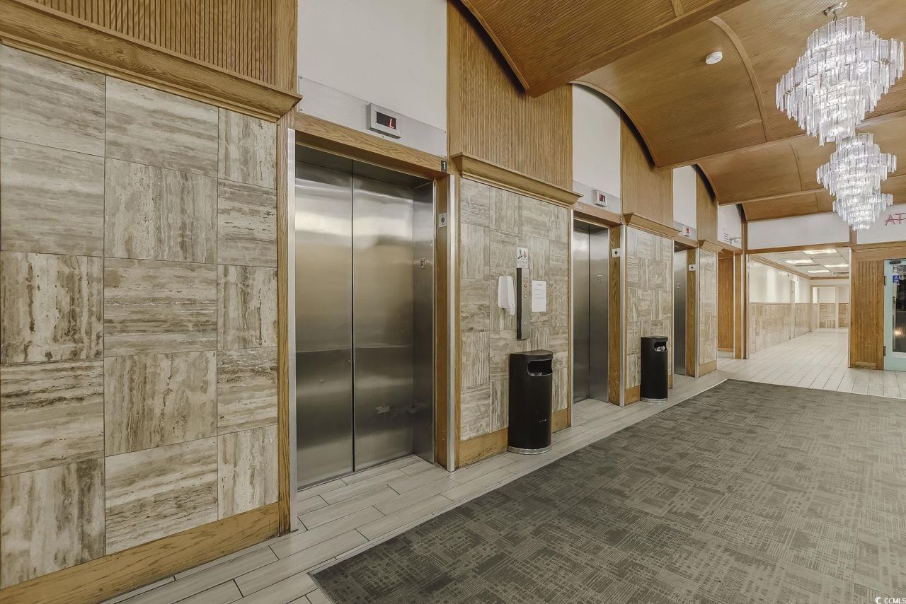 9550 Shore Dr. Photo 34