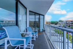 9550 Shore Dr. photo 4