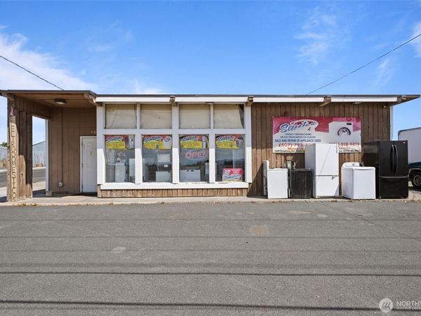 405 S Broadway Avenue, Othello, WA 99344