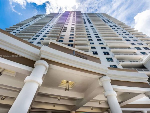 801 Brickell Key Blvd, Unit 807, Miami, FL 33131