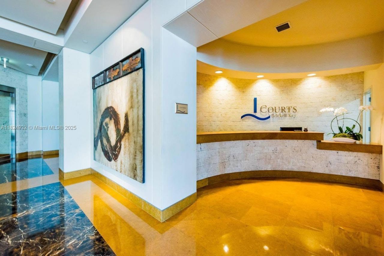 801 Brickell Key Blvd, Unit 807, Miami, FL 33131 Photo