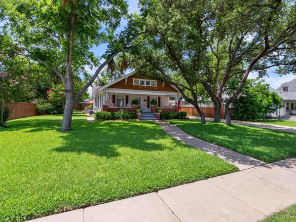 810 E University Ave, Georgetown, TX 78626