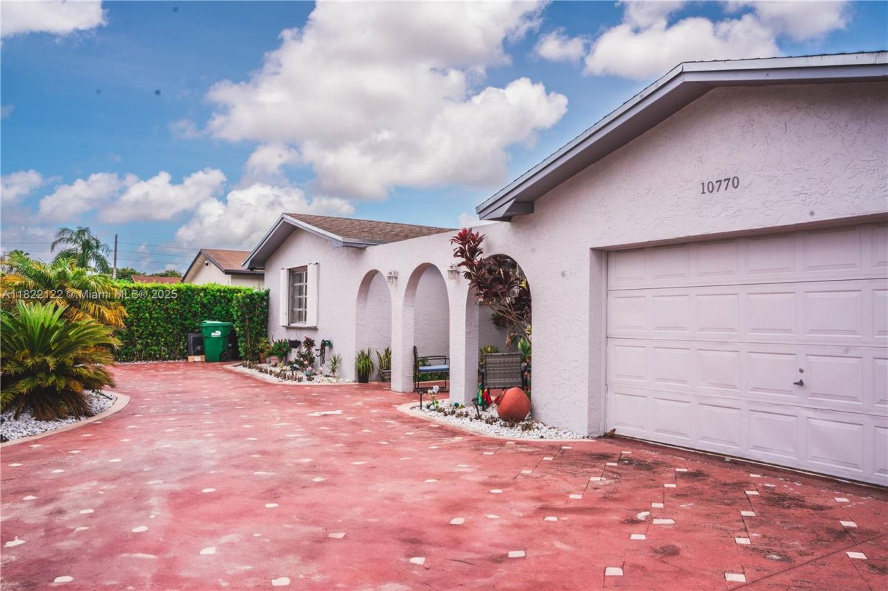 10770 SW 172nd St, Miami, FL 33157 Photo