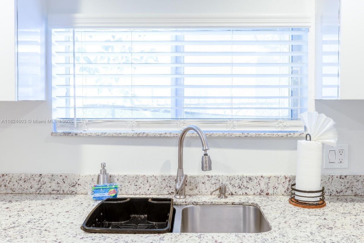 1836 NW 16th Ter, Unit 1, Miami, FL 33125 Photo