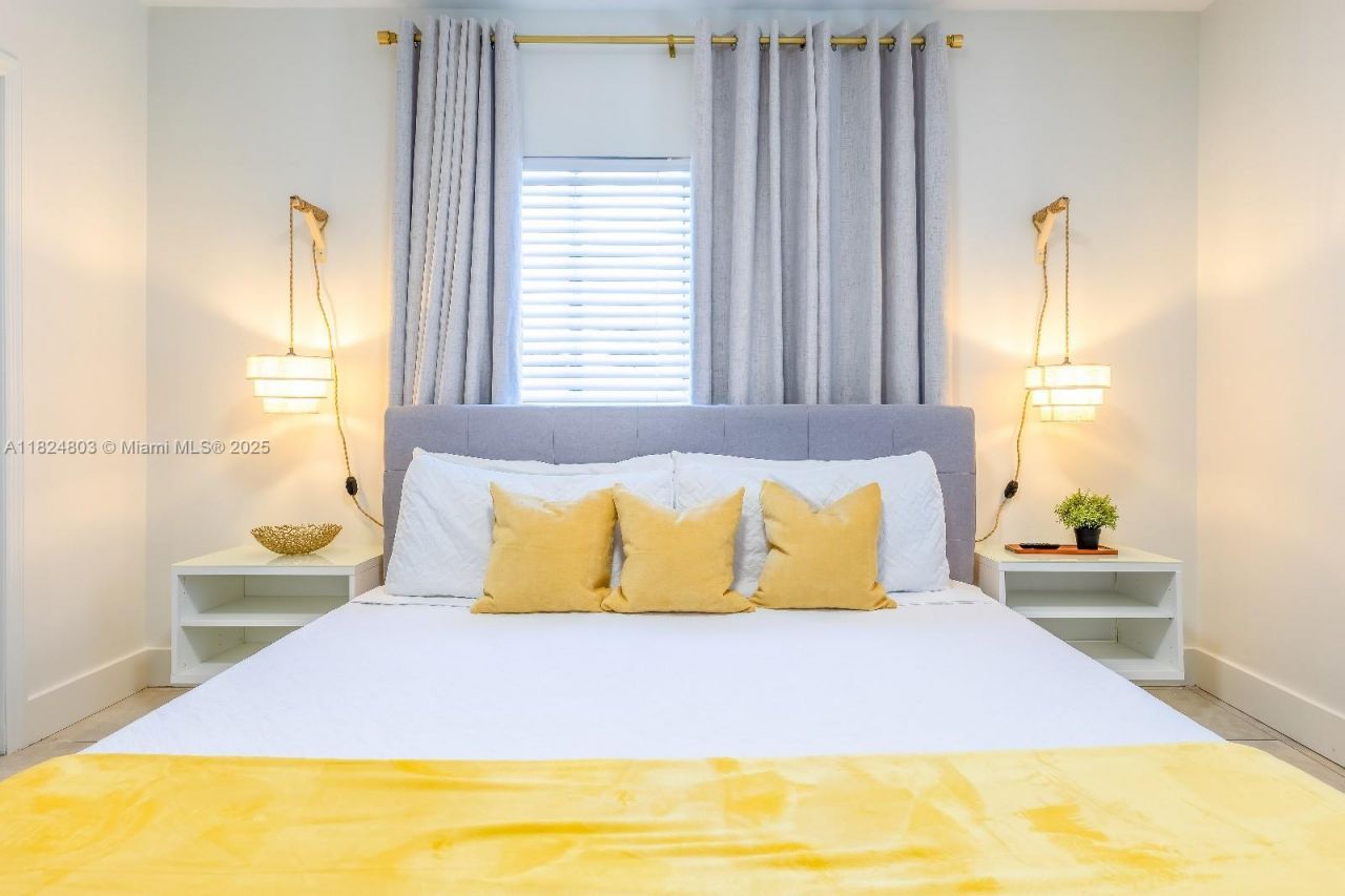 1836 NW 16th Ter, Unit 1, Miami, FL 33125 Photo