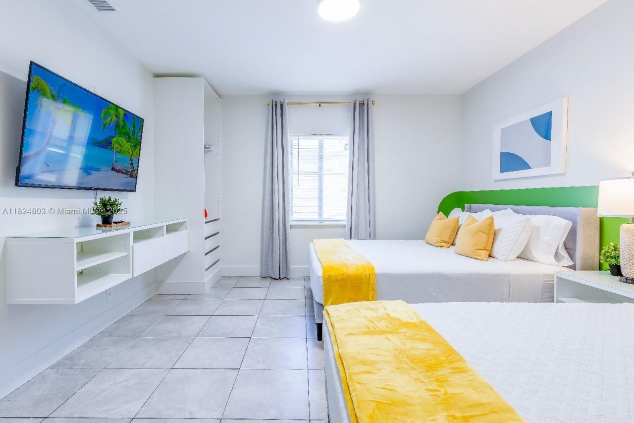 1836 NW 16th Ter, Unit 1, Miami, FL 33125 Photo