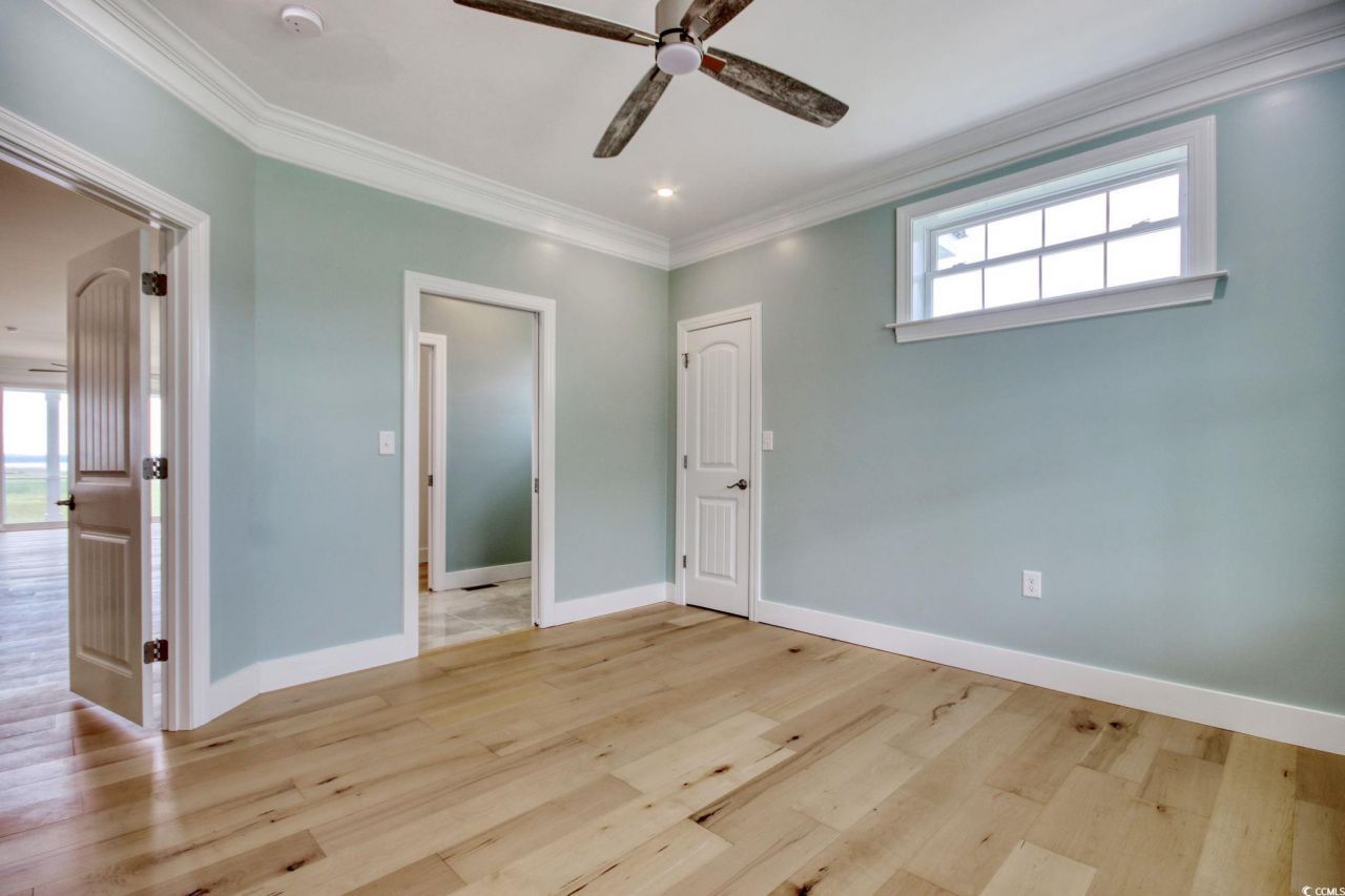 125 Oak Bay Dr. Photo 21