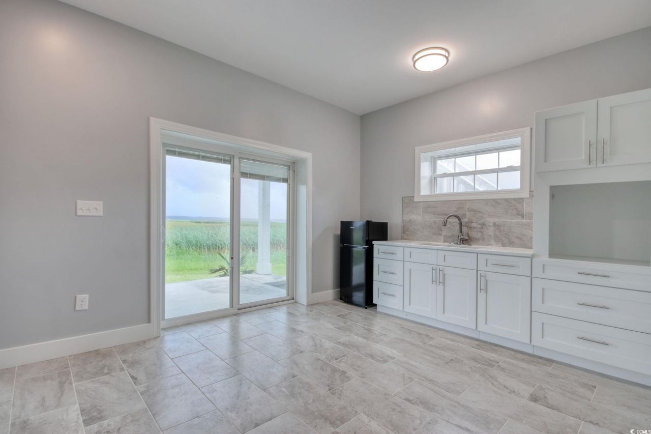 125 Oak Bay Dr. Photo 33