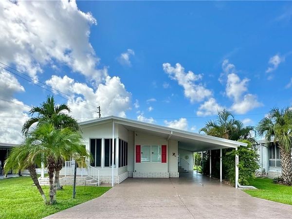 5121 Fiddleleaf DR, FORT MYERS, FL 33905