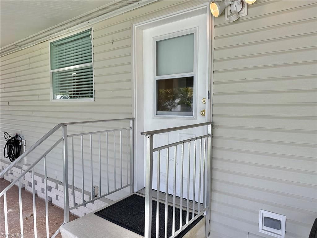 5121 Fiddleleaf Dr, Fort Myers, FL 33905 Photo