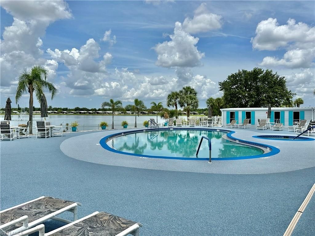 5121 Fiddleleaf Dr, Fort Myers, FL 33905 Photo