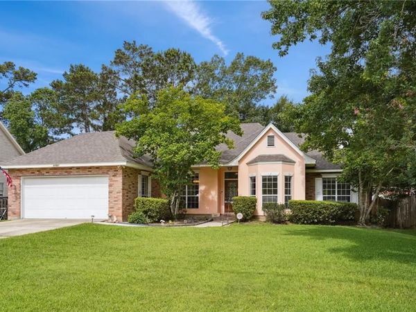 67061 DOLAN Street, Mandeville, LA 70471