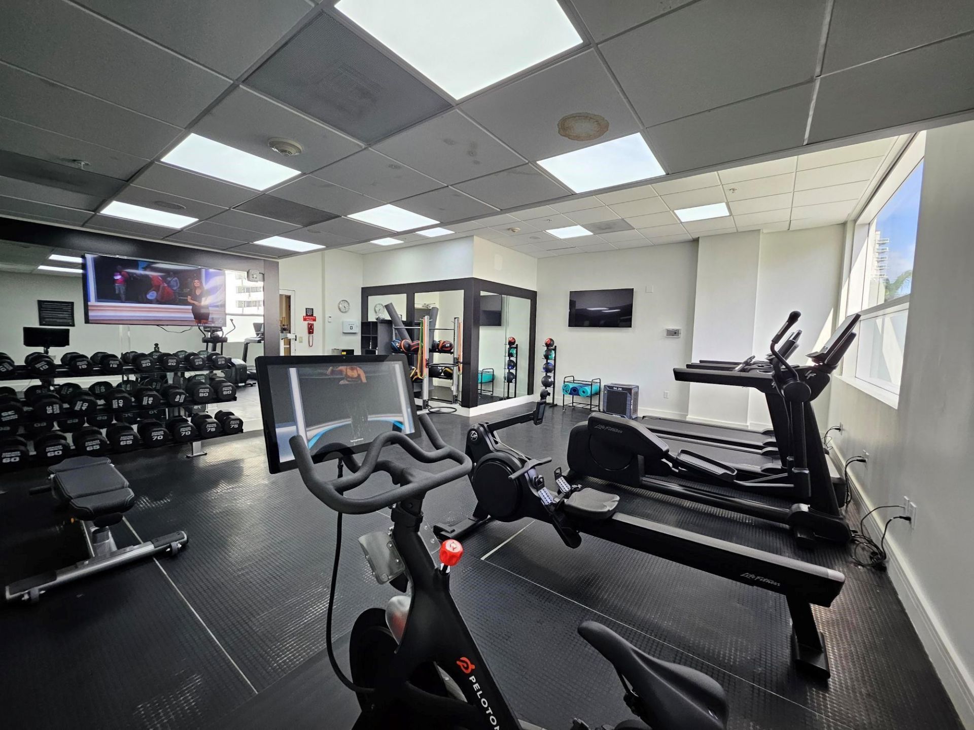 2670 E Sunrise Boulevard, Unit 1105, Fort Lauderdale, FL 33304 Photo