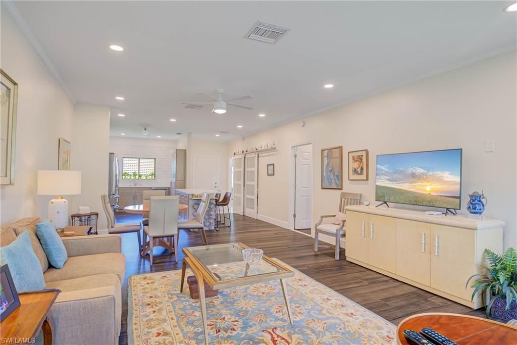 303 Arbor Lake Dr, Unit 3-102, Naples, FL 34110 Photo