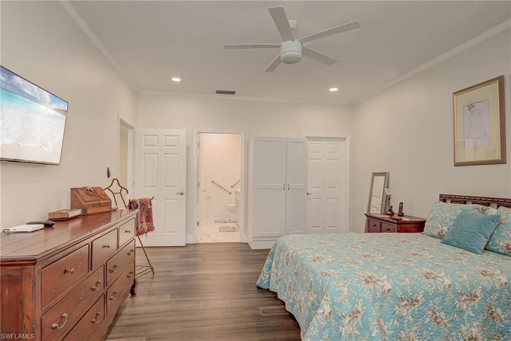 303 Arbor Lake Dr, Unit 3-102, Naples, FL 34110 Photo