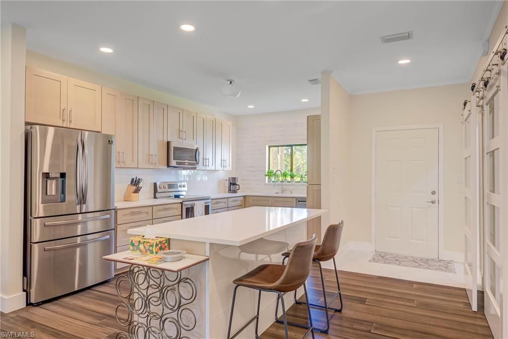 303 Arbor Lake Dr, Unit 3-102, Naples, FL 34110 Photo