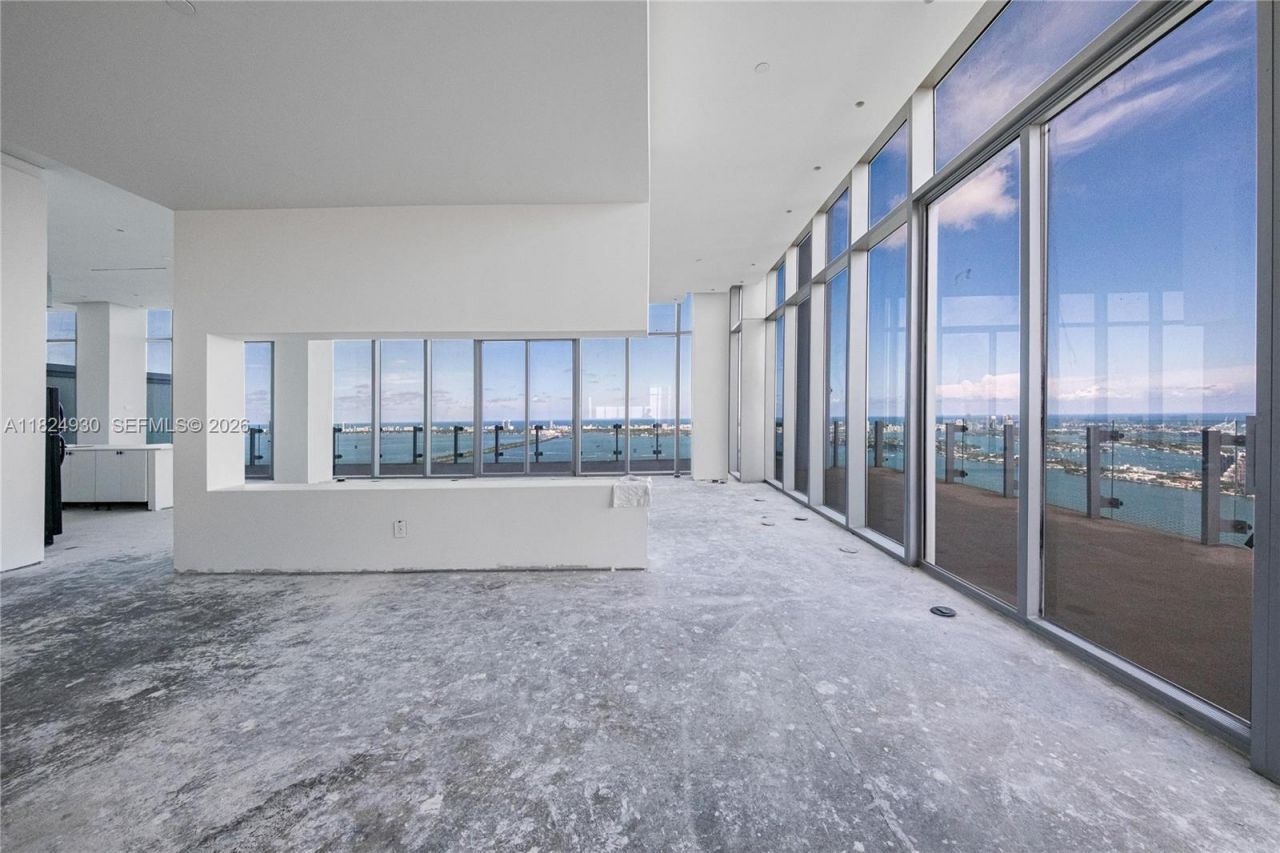 700 NE 26th Ter, Unit PH-02, Miami, FL 33137 Photo