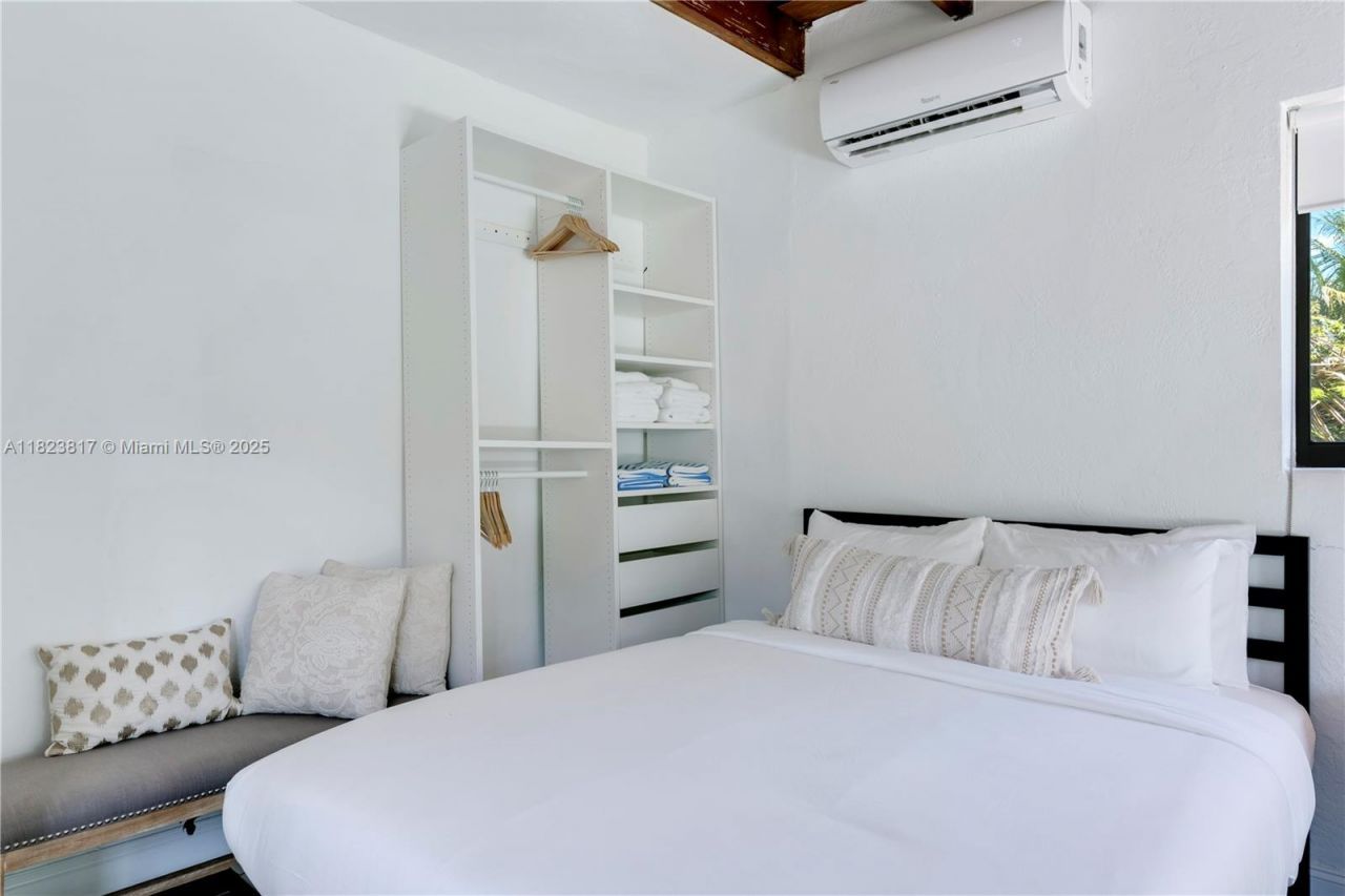 11534 NE 13th Ave, Miami, FL 33161 Photo