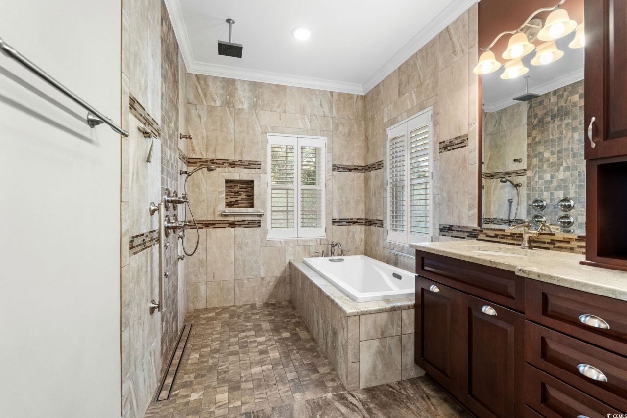 128 Knotty Pine Way Photo 19