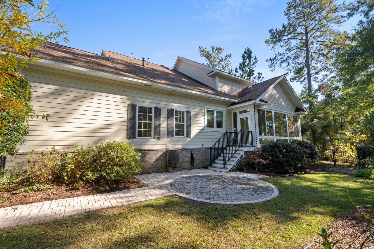 128 Knotty Pine Way Photo 33