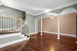 128 Knotty Pine Way photo 4