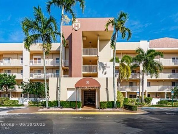 7840 Trent Dr, Unit 111, Tamarac, FL 33321