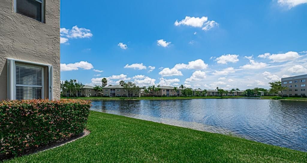 7840 Trent Drive, Unit 111, Tamarac, FL 33321 Photo