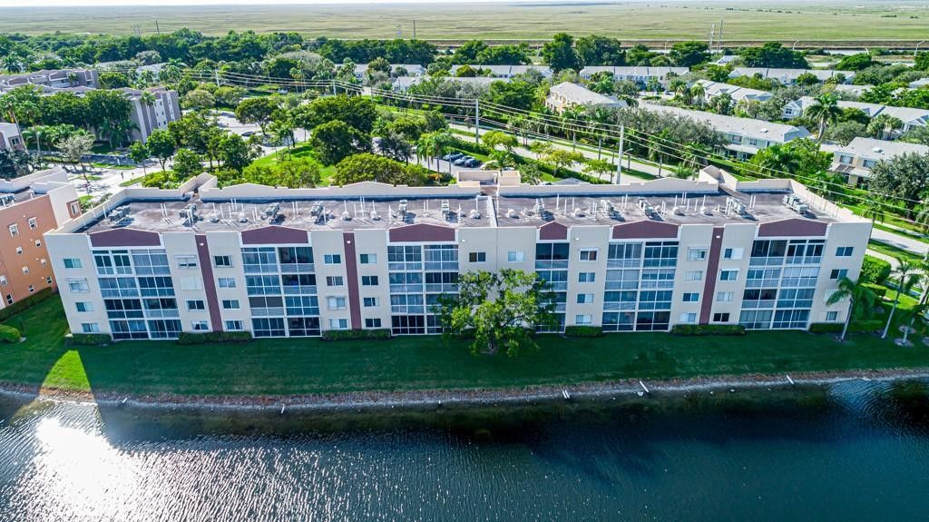 7840 Trent Drive, Unit 111, Tamarac, FL 33321 Photo