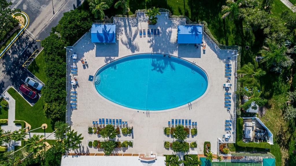 7840 Trent Drive, Unit 111, Tamarac, FL 33321 Photo