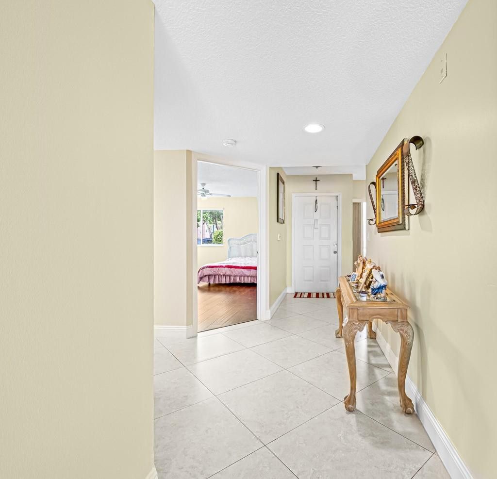 7840 Trent Drive, Unit 111, Tamarac, FL 33321 Photo