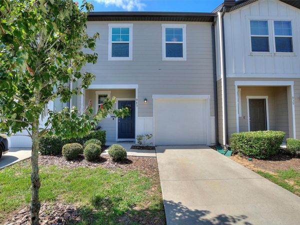 943 GRANDIN ST, DAVENPORT, FL 33837