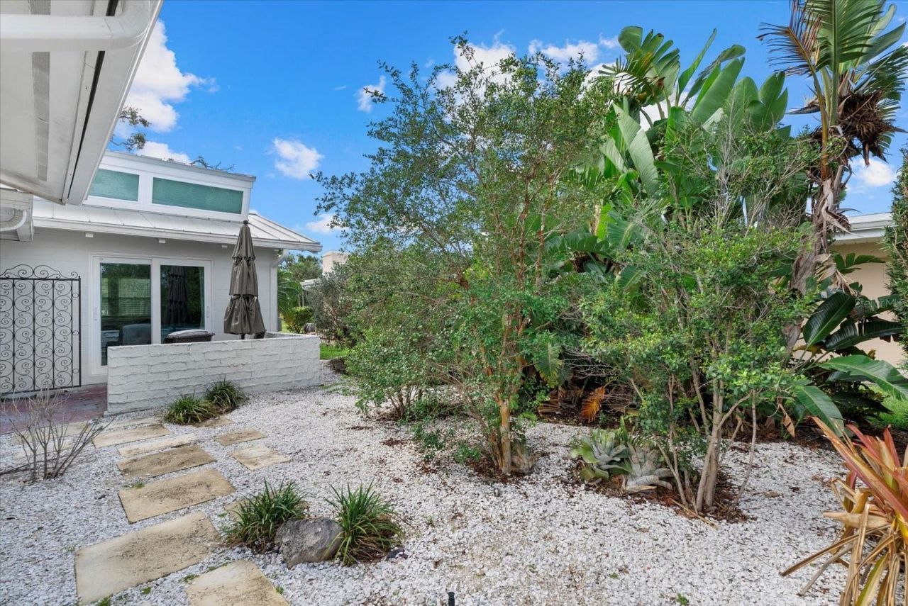 538 Magellan Drive, Sarasota, FL 34243 Photo