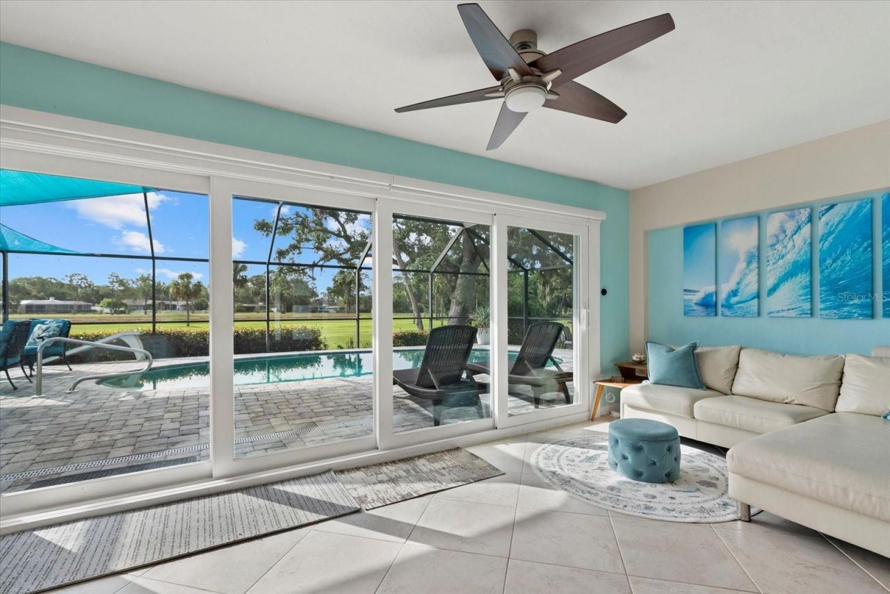 538 Magellan Drive, Sarasota, FL 34243 Photo