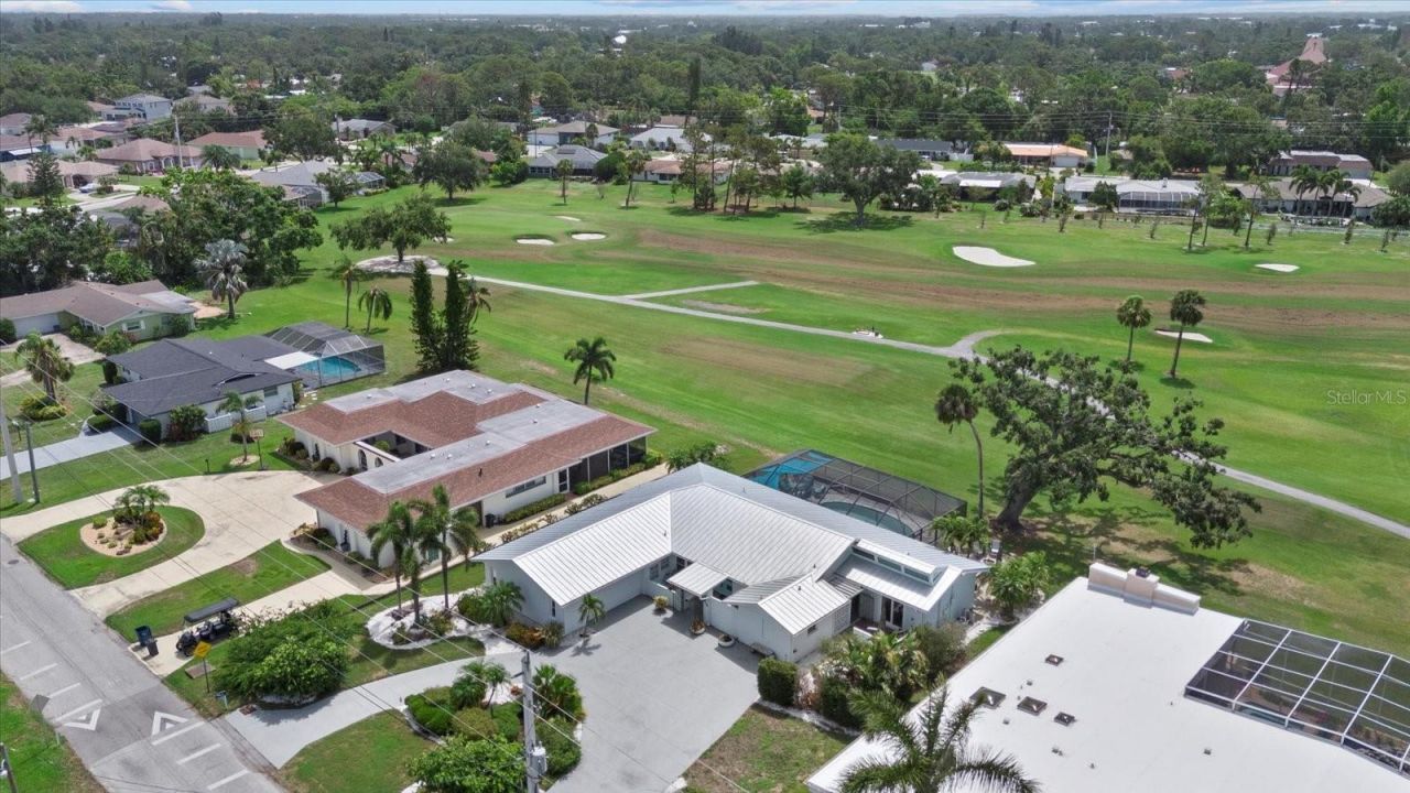 538 Magellan Drive, Sarasota, FL 34243 Photo