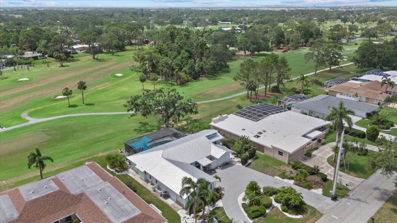 538 Magellan Drive, Sarasota, FL 34243 Photo