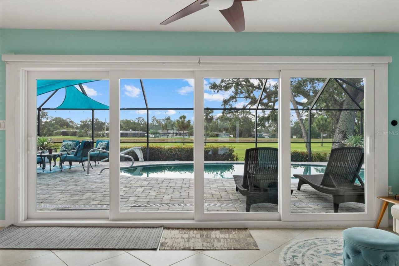 538 Magellan Drive, Sarasota, FL 34243 Photo