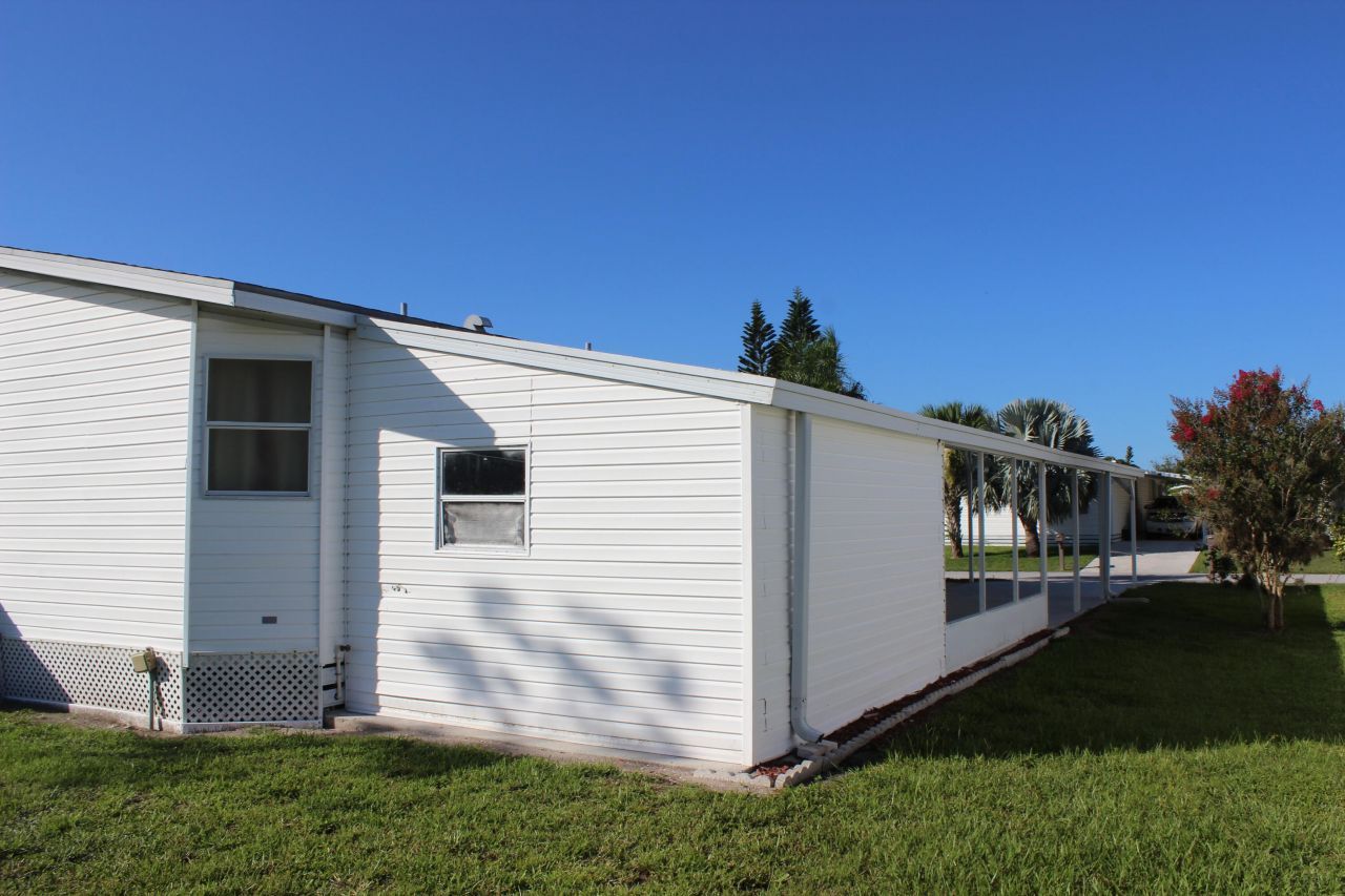 6731 Sinsonte Court, Fort Pierce, FL 34951 Photo