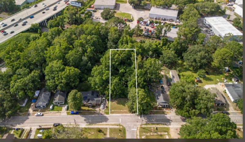 2302 Taylor Street Photo 1