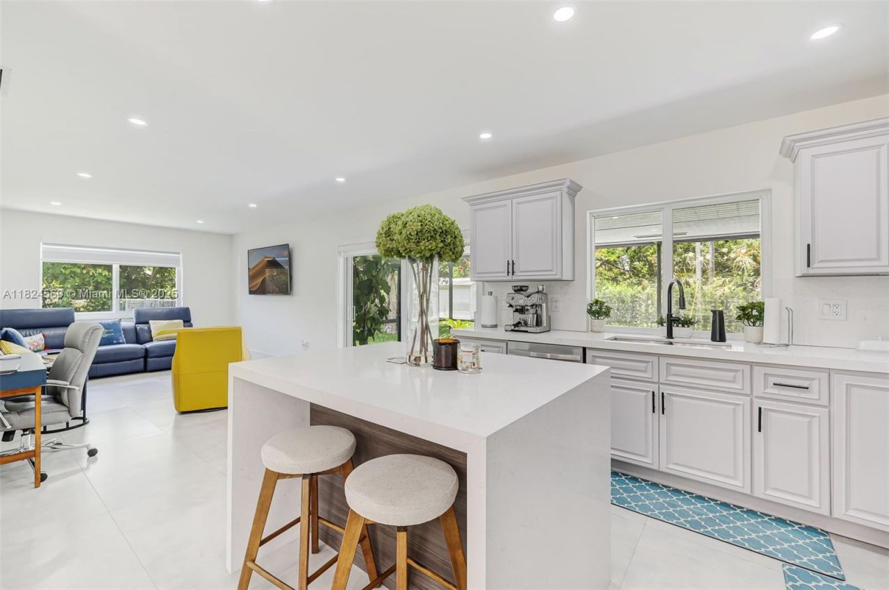 17460 SW 85th Ave, Palmetto Bay, FL 33157 Photo